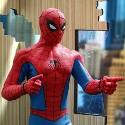 Official Hot Toys Marvel Spider-Man Classic Suit 1:6 Scale Figure Avengers