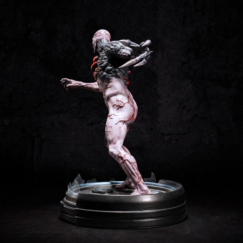 Brand new 𧨠Resident Evil Tyrant T-002 Limited Edition Statue π 3 Resident Evil Tyrant T-002 Limited Edition Statue