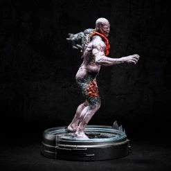 Brand new 𧨠Resident Evil Tyrant T-002 Limited Edition Statue π 13 Resident Evil Tyrant T-002 Limited Edition Statue