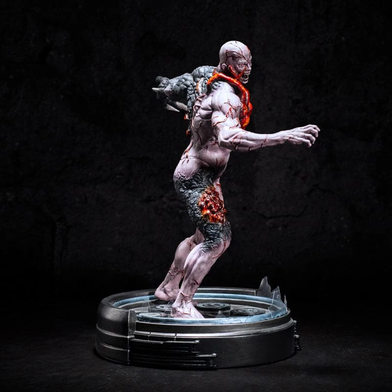 Brand new 𧨠Resident Evil Tyrant T-002 Limited Edition Statue π 5 Resident Evil Tyrant T-002 Limited Edition Statue