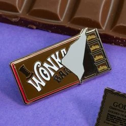 Pin Kings Willy Wonka & The Chocolate Factory Enamel Pin Badge Set 1.1 – Wonka Bar & Golden Ticket Accessories